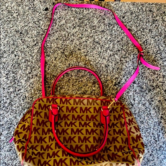 Michael Kors Handbags - Michael Kors pink, tan and brown purse